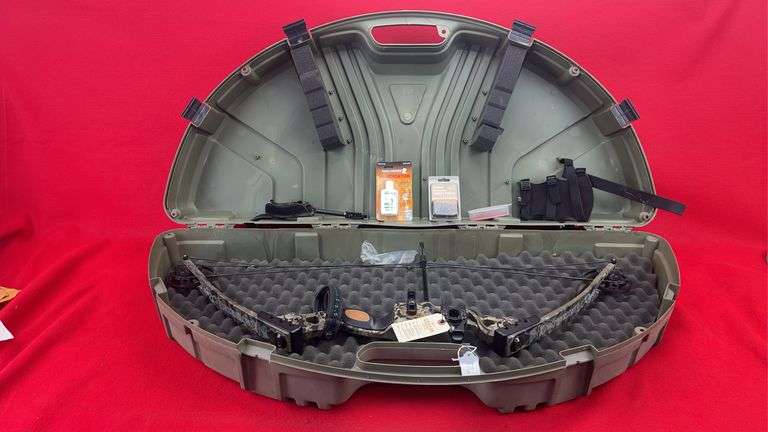 Browning Rage Compound Bow - Langham Auctioneers