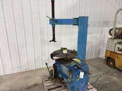Atlas Tire Changer,Air lines need replaced, Otherwise Works Good