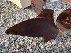 Massey Ferguson 4 Bottom Mounted Plow, 14” Shares,
