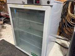 Livestock Medicine Refrigerator,Working Condition, Temperature Display, Light May Work Or May Not Work Depending On Mood. (4) Shelf, 23” W  31 1/2” H  23 1/2 D