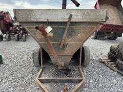 Grain-O-Vator 80 Bushel Feed/Seed Cart, 540 PTO Drive, Manual Spout Adjustment, One Tire Needs Patched.