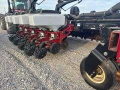 White 8531 16/31 Row Planter, 3 Bushel Seed Boxes, Agco Monitor (Works) Markers,No-Til Coulters (16”) Farmer Consignment, DownSizing Acreage.