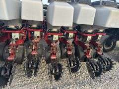 White 8531 16/31 Row Planter, 3 Bushel Seed Boxes, Agco Monitor (Works) Markers,No-Til Coulters (16”) Farmer Consignment, DownSizing Acreage.