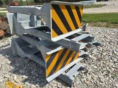 Highway Guardrail Bumpers/End Caps, 8 pcs