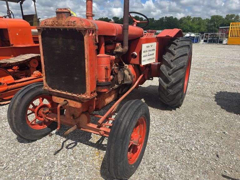 1929 “U” Allis Chalmers, Wheatland Edition, 4 Cylinder Gas, Belt Pulley, Tires Hold Air, Engine Is Free, Selling For Jules McQuade Estate.