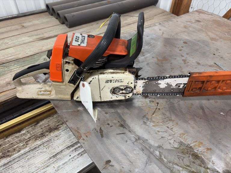 Stihl 026 20” Chain Saw, parts/project,
