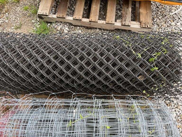 Partial Roll of Woven Wire Fence 38” Tall, Partial Roll of Used Black Chain Link Fence Nice Condition