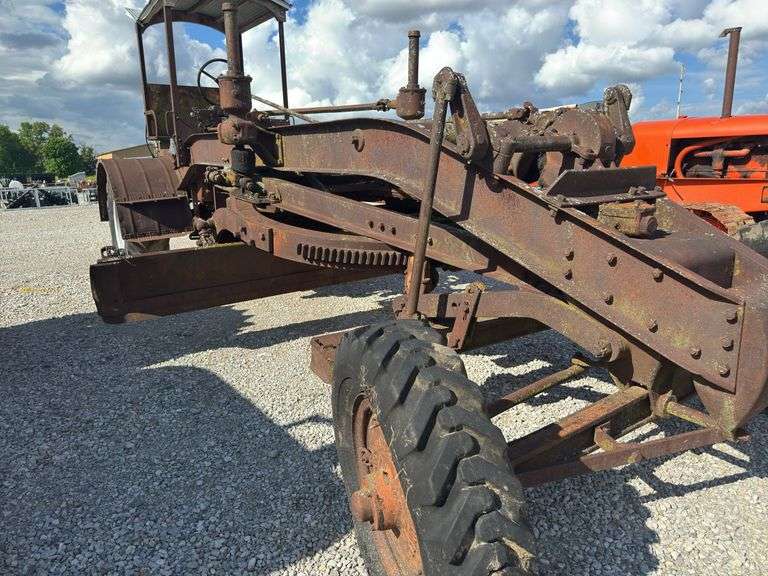 Allis Chalmers Road Patrol, 2 Wheel Drive, Engine Was Over Hauled And Driven In The Shed, Tires Are Weathered And Cracked, Good Project Machine, Selling For Jules McQuade Estate.