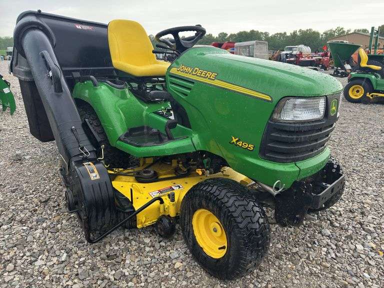 John Deere X495 Lawn Mower, 60” Deck, Grass Catcher, Diesel, 851 Hours, Starts And Runs with No Known Issues, Power Steering, Mike Halford 618 267-4010
