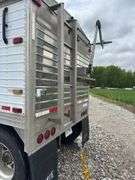(TITLE) 2000 Timpte 41’ Hopper Bottom Trailer, High Reflective Rear Panel, Shurco Pro Trap Openers, Bridgestone 445/50R22.5 Super Singles 75% Deep Tread, Tires On Aluminum Rims, Air Ride Suspension, Frame Has Been Blasted And Repainted, 4500 Series ShurLok Power Tarp, Consignor Has Been Using It Regularly.Gary Miller 217 556-2763