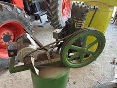 Air Compressor 50 gal. W/motor that’s separate, 20 gal air compressor does not work, does come w/new motor & compressor,