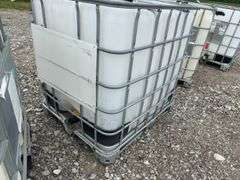 (4) Chemical Totes