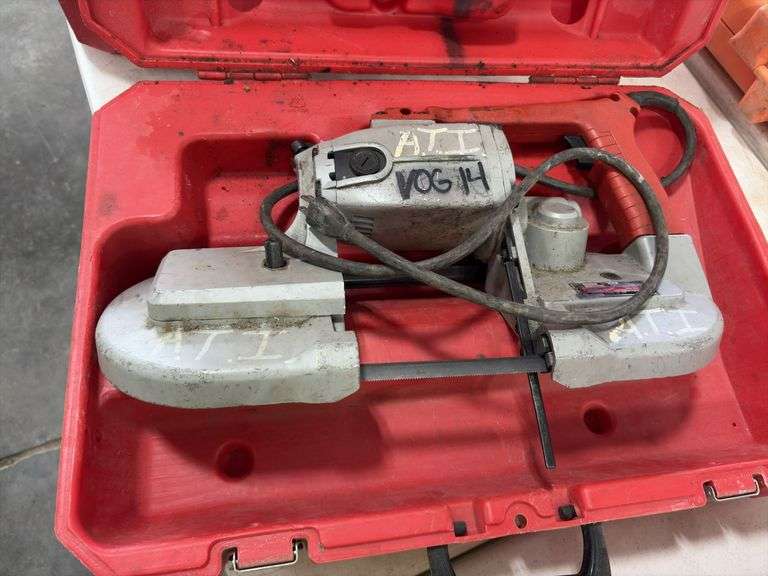 Milwaukee Deep Throat Band Saw, runs, variable speed, front handle broken