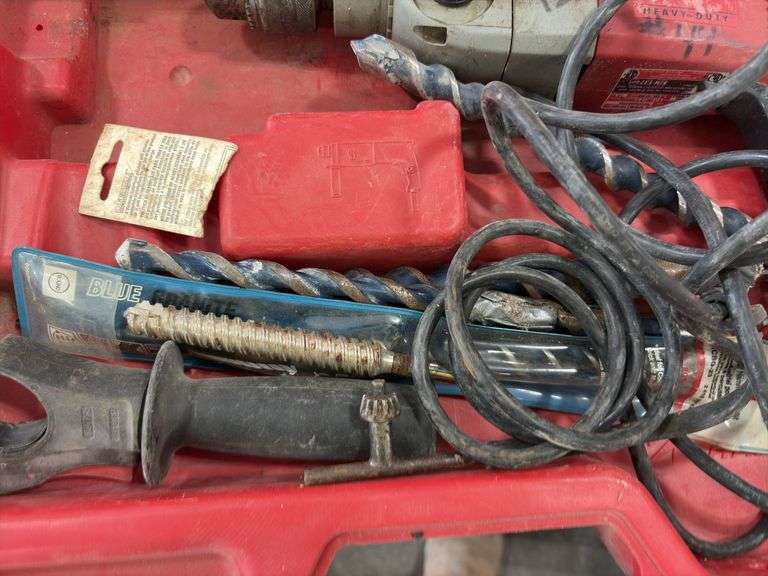 Milwaukee Heavy Duty Hammer Drill, concrete bits, does run