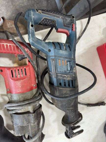 (4) Electric Reciprocating Saw (sawzall), all run; (1) dewalt 18 volt battery operated Sazall, no battery and no charger, unknown condition,