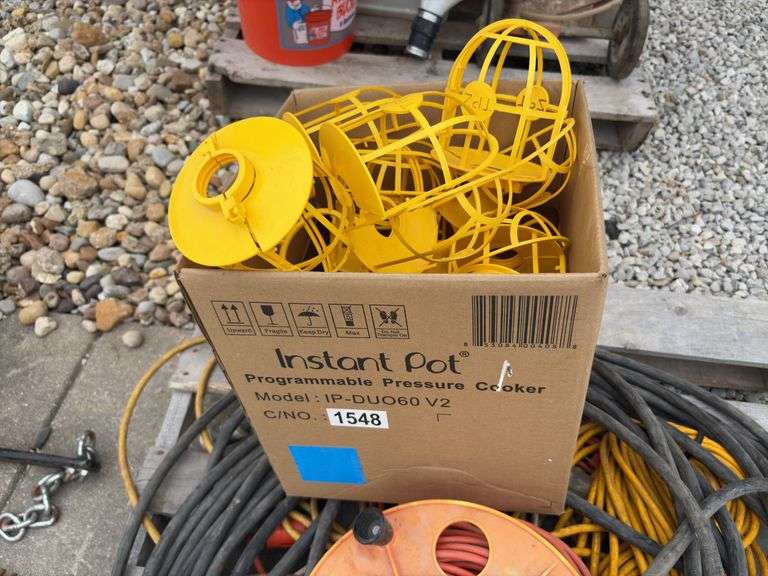 (1) Light Stringer Cord; (4) 50’ ext cord; (1) Heavy Duty MSHA 10awg 3/c extension cord, box of light bulb guards,