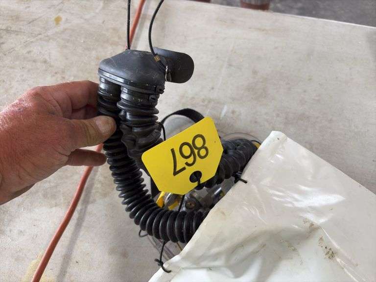 Confine Space Air Mask, unknown condition