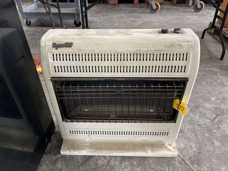Dyna-Glo Propane Heater , Condition Unknown
