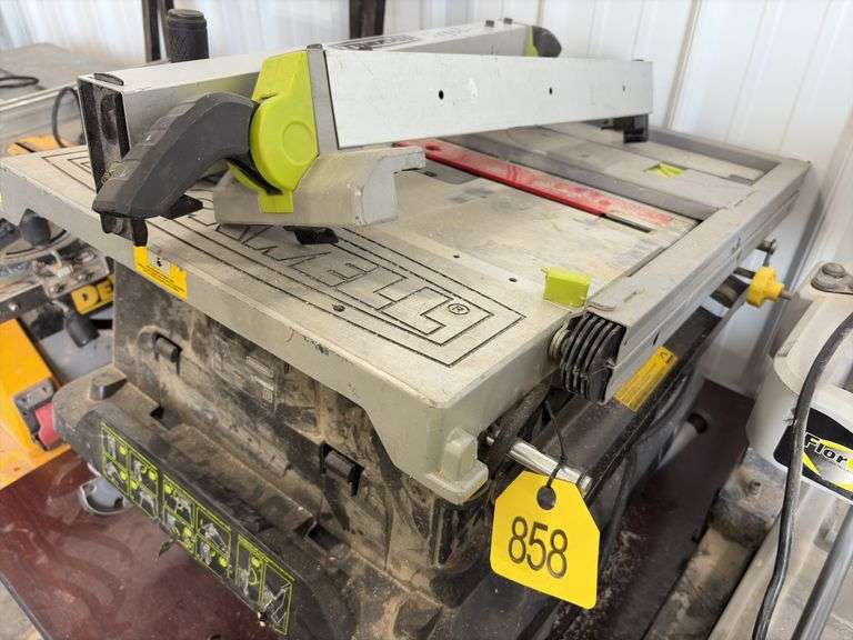 Rockwell Model RK7241S Table Saw, 10’’, Stand included, mitre square, fence, does run,
