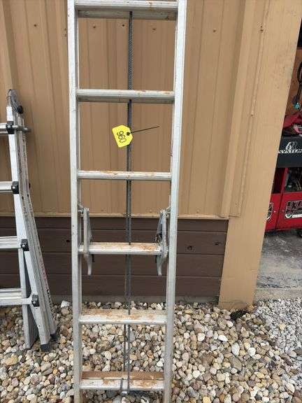 Louisville Aluminum Extension Ladder, 24’, good steps and rails,