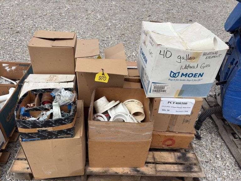 (13) boxes of reg stool flanges and offset stool flanges, box of various pipe clamps