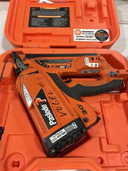 Paslode CF325XP Cordless Framing Nailer, No Charger, Battery, Case Has No Locks
