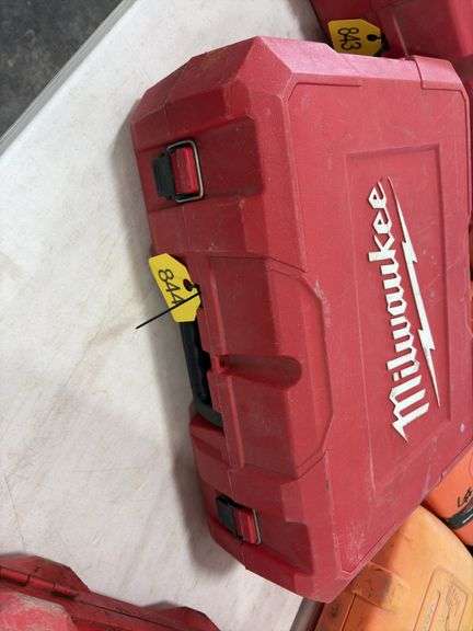 Milwaukee Deep Throat Band Saw, runs, variable speed,