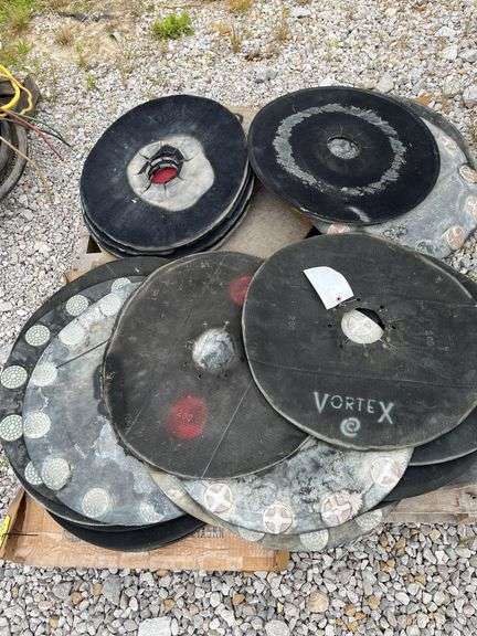 Floor Scrubbing Pads , Velcro Pads Sanding Pads And More