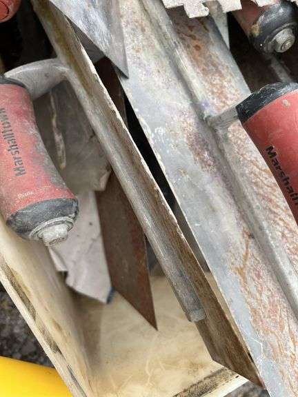 Tote of Masonary And Tile Trowels, 11” to 18” And More