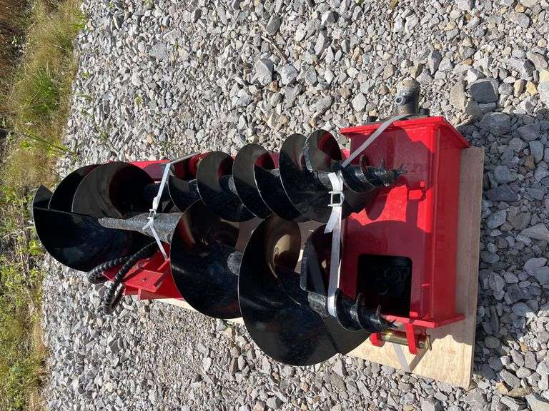 Unused MMS Miva Skid Steer Auger With 3 Bits, 8” 12” and 16” Augers, Red Universal Plate and Drive