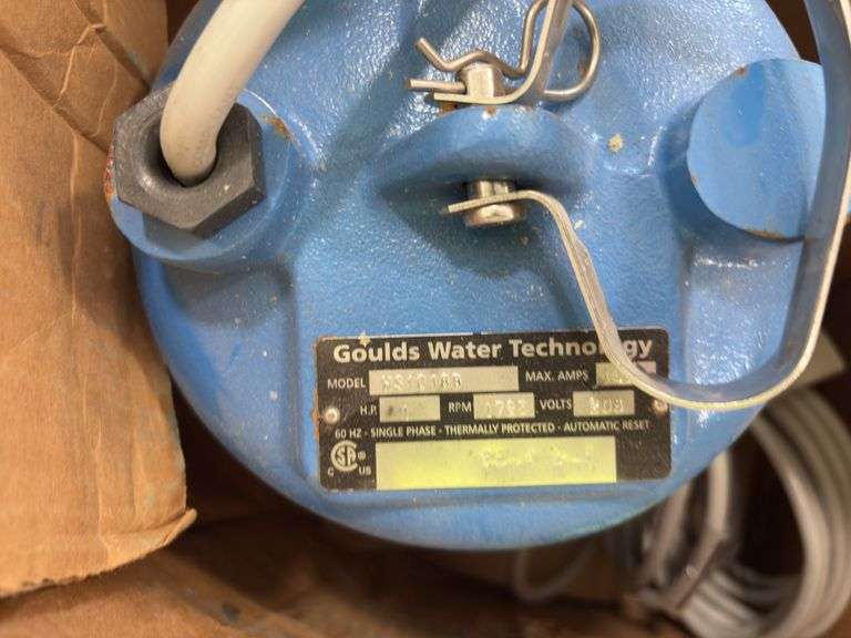 Goulds 2” Submersible Pump, new in the box, no float, 1 hp, 1725 rpm, 208 volts,