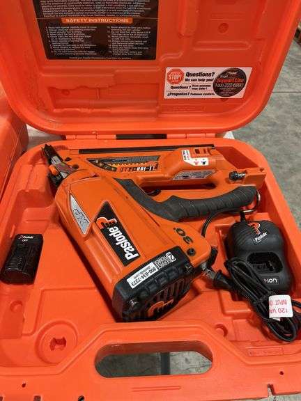 Paslode CF325XP Cordless Framing Nailer, Charger, Battery, Case