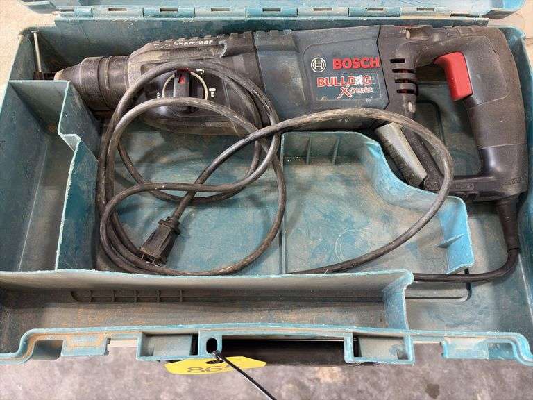 Bosch Bulldog Xtreme Hammer Drill, does run,