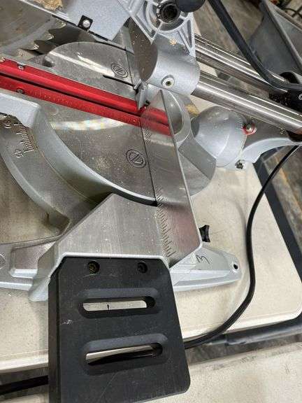 Tool Shop 10” Sliding Compound Miter Saw, 120V 15 Amp, Saw Runs As It Should, Needs Lubricated