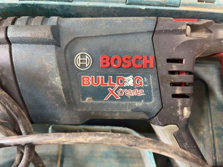 Bosch Bulldog Xtreme Hammer Drill, does run,