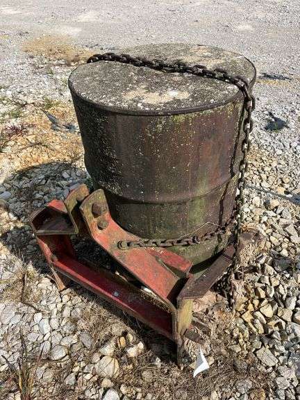 3 Point Counter Weight for Utility Tractor, 55 Gallon Drum Filled With Concrete