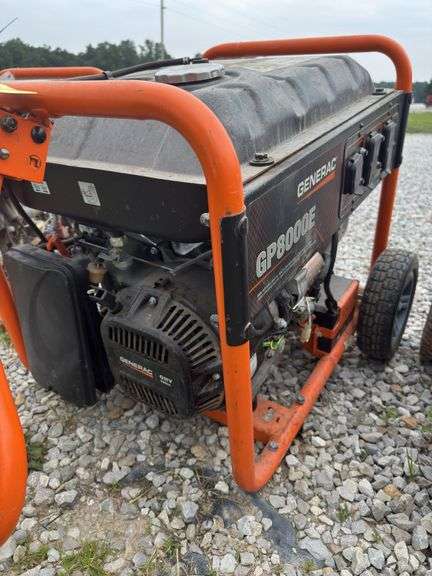 Generac GP 8000 Generator, 156 Hours On Meter, working When Used Last.