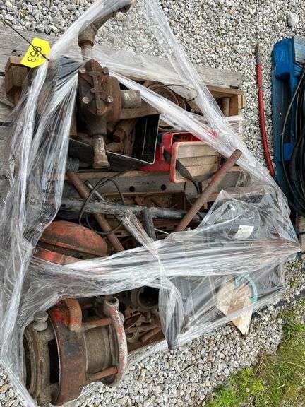 Large Hand Threader, Sump Pump, Ridgid Pipe Threader, Another Manual Pipe Threader, Chisels And More