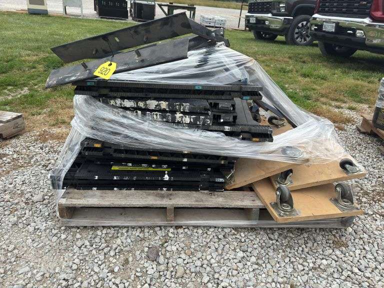 Heavy Duty Folding Sawhorses, (5) Roll A Round Furniture Mover,