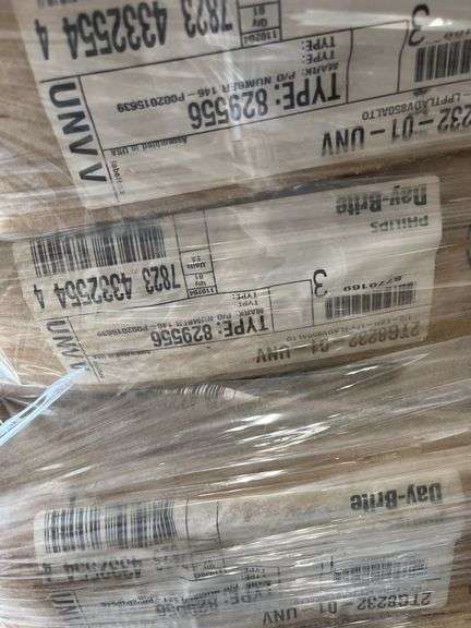 (26+-) 6”x 4’ Drop Ceiling Fluorescent Light Fixtures, (22+-) 2’x4’ Drop Ceiling Light Fixtures (Bottom 4 Damaged On One Side Of Pallet)