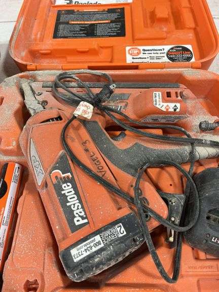 Paslode CF325XP Cordless Framing Nailer, Charger, No Battery, Case Has No Locks