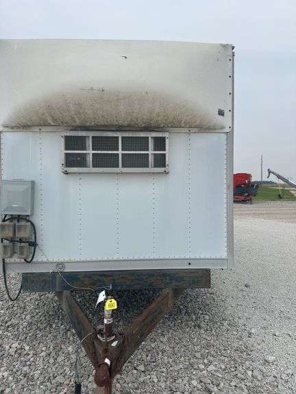 (TITLE) 8’ X 16’ Office Trailer, Air Conditioner, Desk Filing Nests, Entry Stairs, New Spare Tire, Rolling Desk Chairs And More,