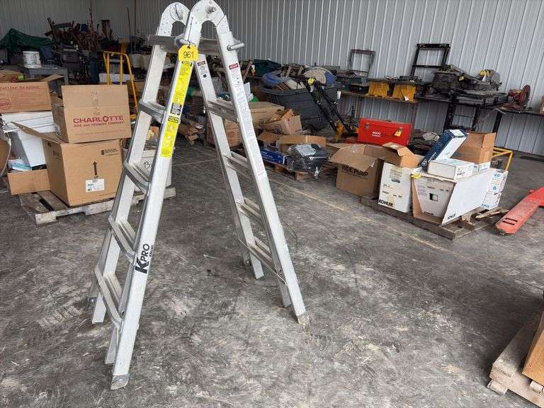 KPro Keller Aluminum Adjustable Step/Extension Ladder, 5’ to 10’ as stepladder, 10’ to 20’ extension ladder, good steps and rails, 300lb capacity,