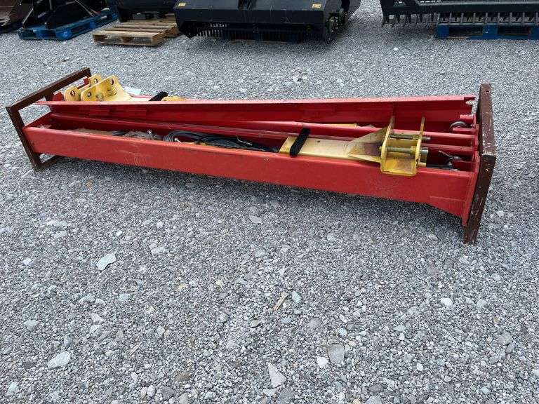 Unused AGT 2-Post Car Lift,
hydraulic lift,
8800# Capacity