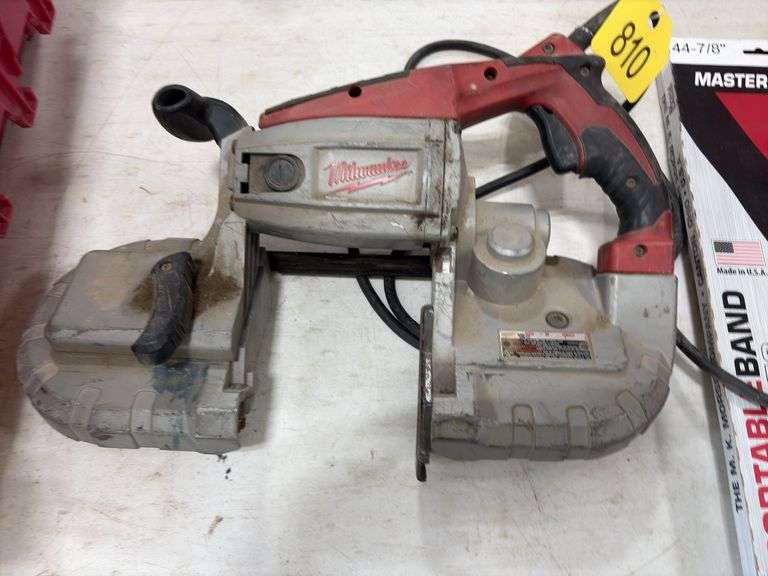 Milwaukee Deep Cut Band Saw model# 6230N, (5) Band Saw Bimetal blades 44-7/8”, does run