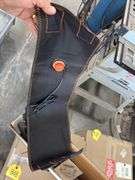 (2) Spraylok wands, electric pvc heating blanket,