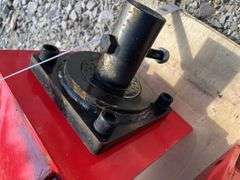 Unused MMS Miva Skid Steer Auger With 3 Bits, 8” 12” and 16” Augers, Red Universal Plate and Drive