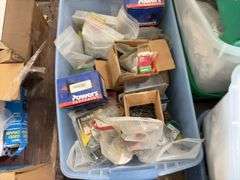 Pallet of (8) totes of screws,bolts and other fasteners