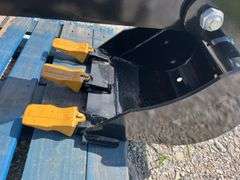 Unused MMS GIYI Skid Steer Backhoe, Model GY-BK56M, 3 Replaceable Teeth, 43” Arm, 15” Bucket