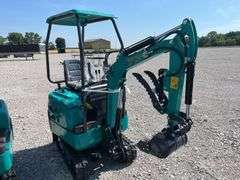 Unused AGT QK16R Mini Excavator,15HP Gas Engine,7” Rubber tracks, 16" Toothed Bucket With Hydraulic Thumb, 38.5" Wide Dozer Blade, Canopy, Pilot Controls, Light On Boom